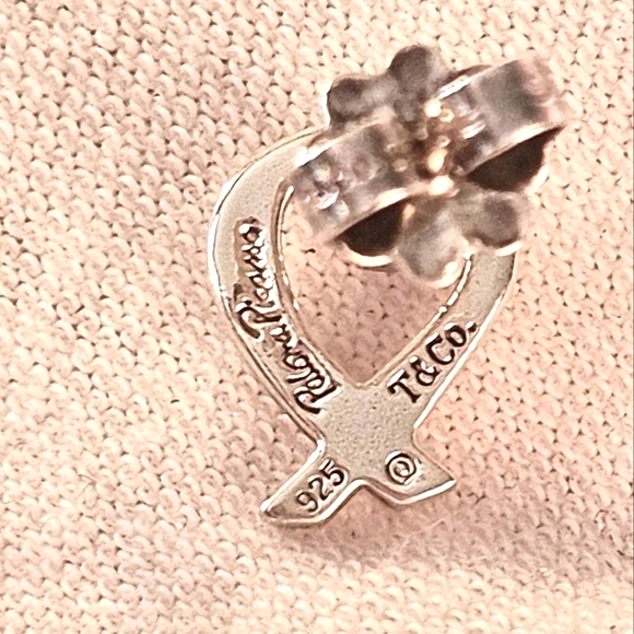 💖Tiffany & Co. Loving Heart Stud Paloma Picasso 925 Sterling Silver Earrings 💖 - Picture 4 of 15